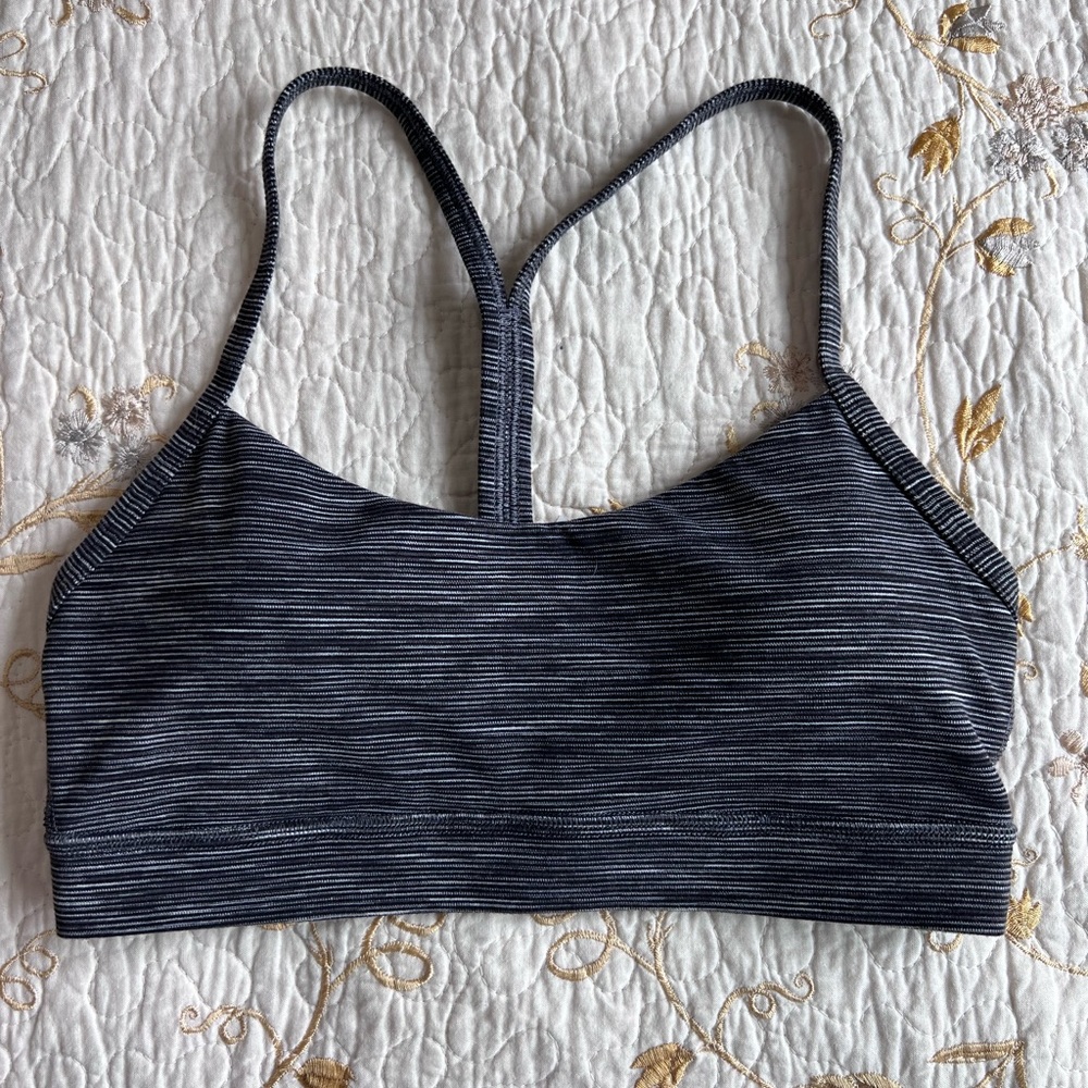 Lululemon Flow Y Bra